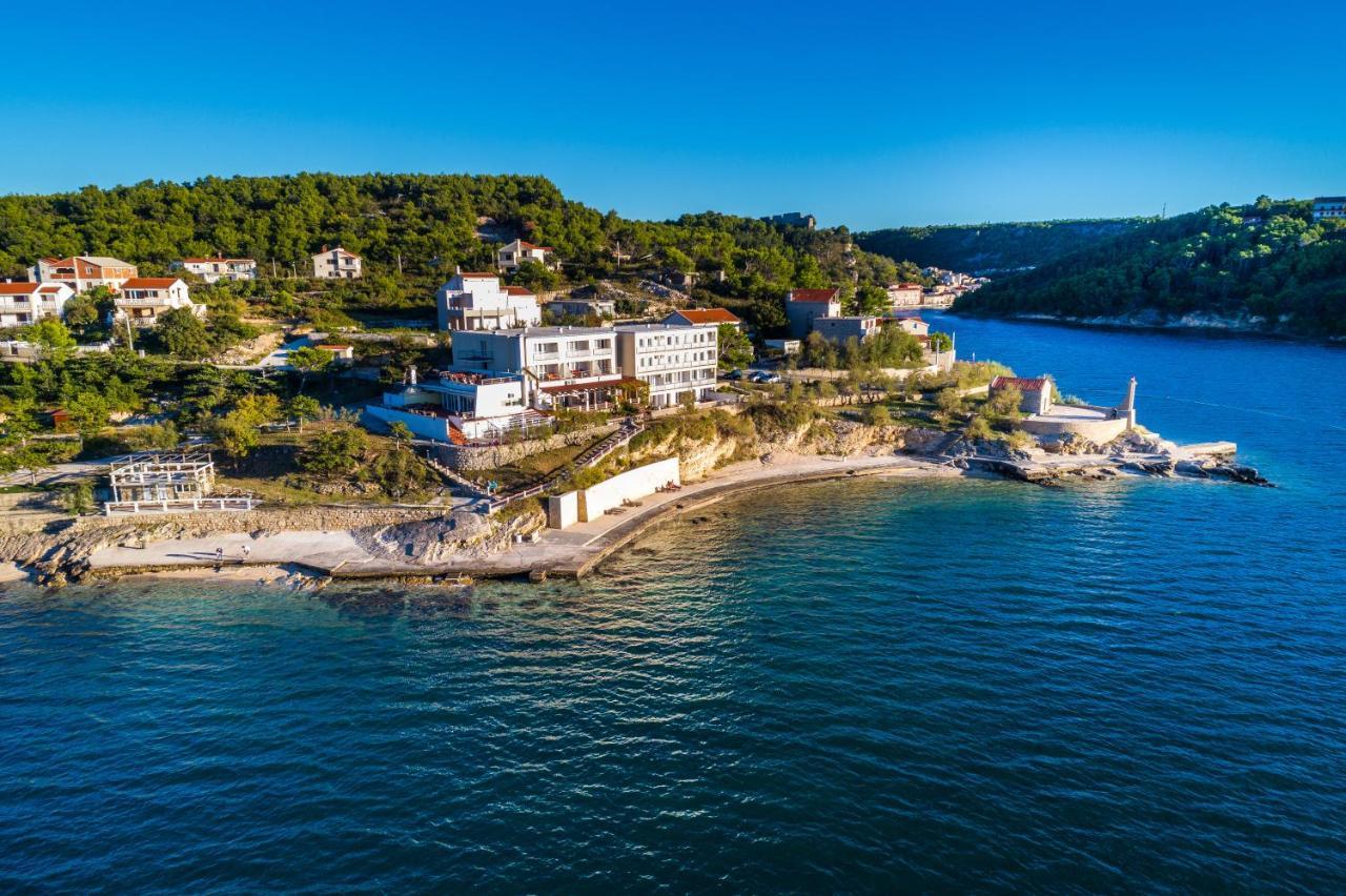 Hotel Rooms Roccia Novigrad  Luaran gambar