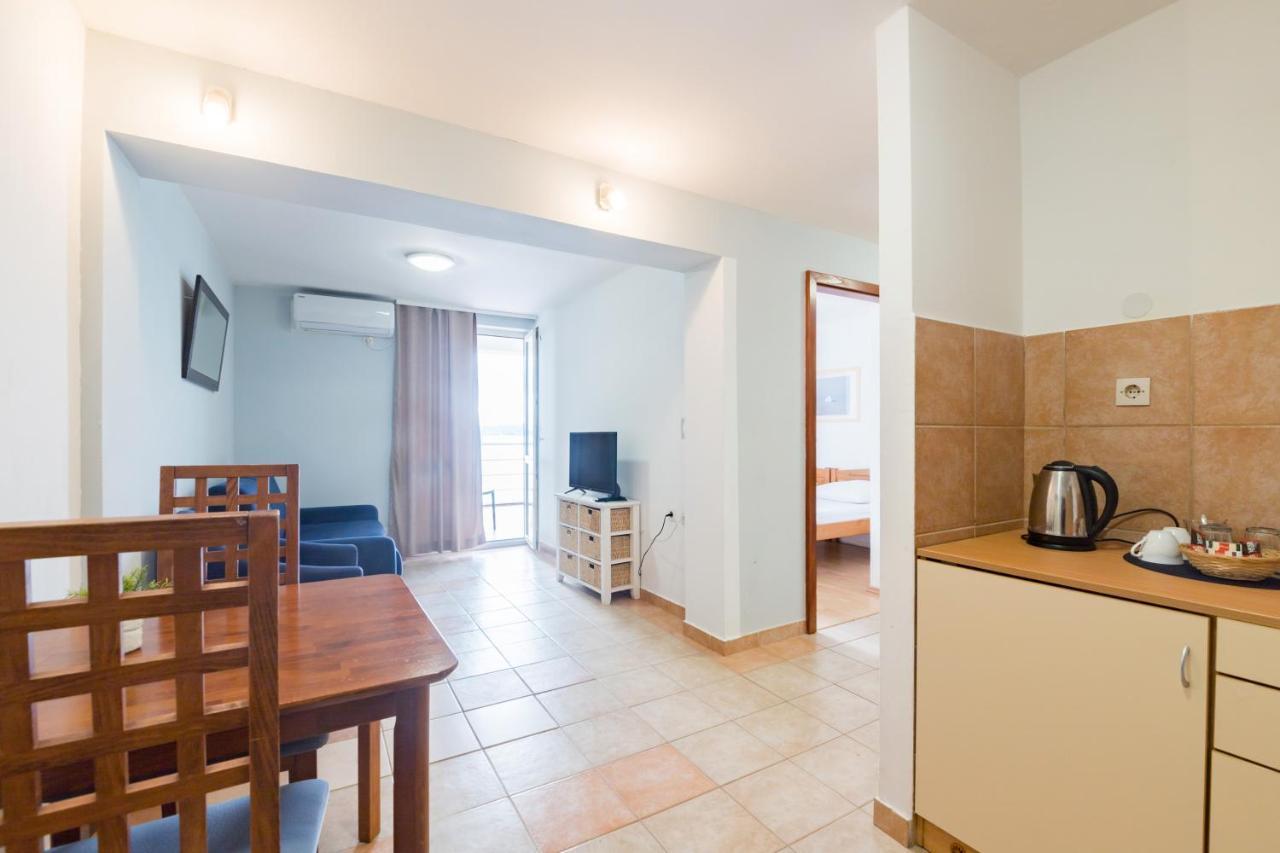 Hotel Rooms Roccia Novigrad  Luaran gambar
